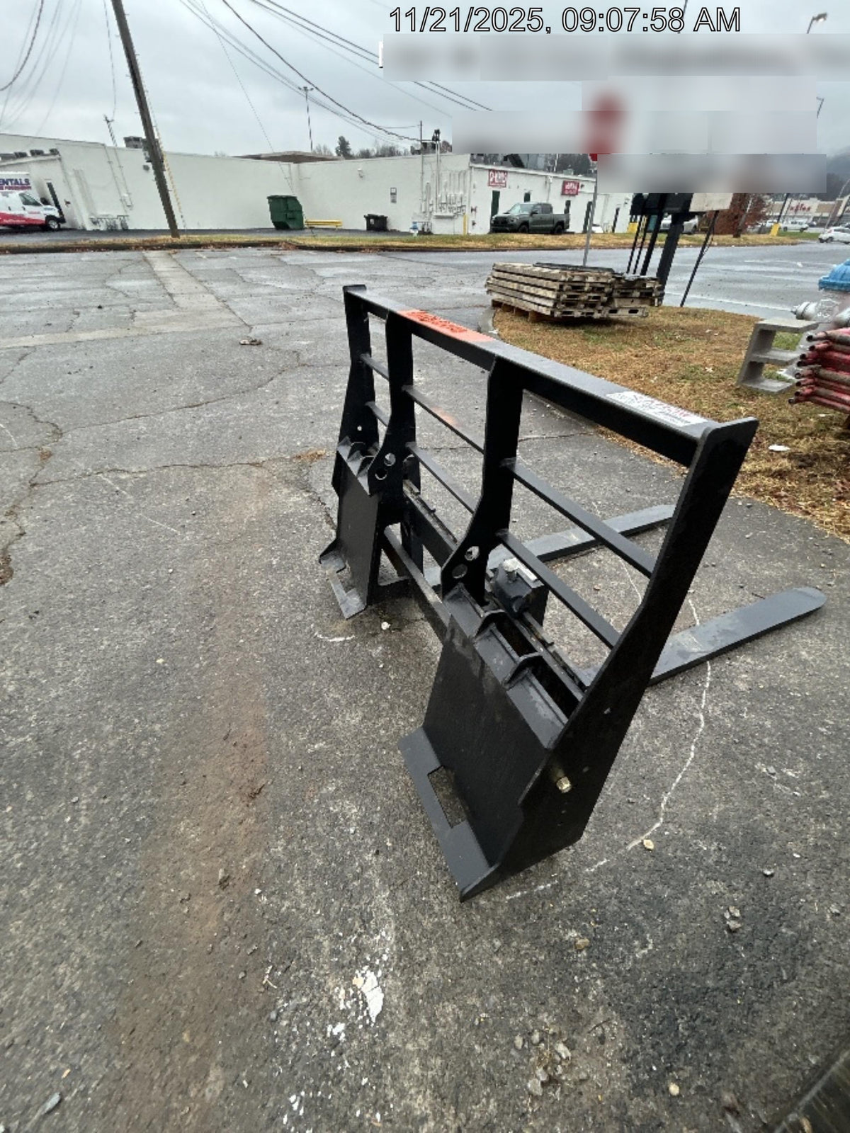 2025 ARROW MATERIAL HANDLING 48" Pallet Forks - Arrow