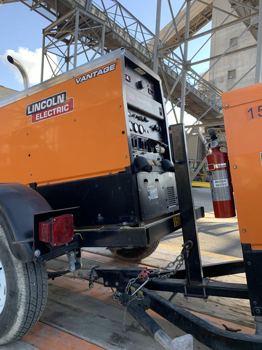 2022 Lincoln Electric LE400 Kubota V1505, Trlr, Cable Rack, Light Kit, ES Decals, T3