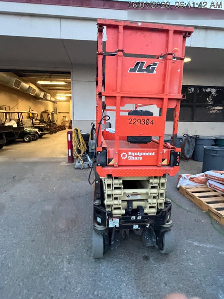 2022 JLG ES1932