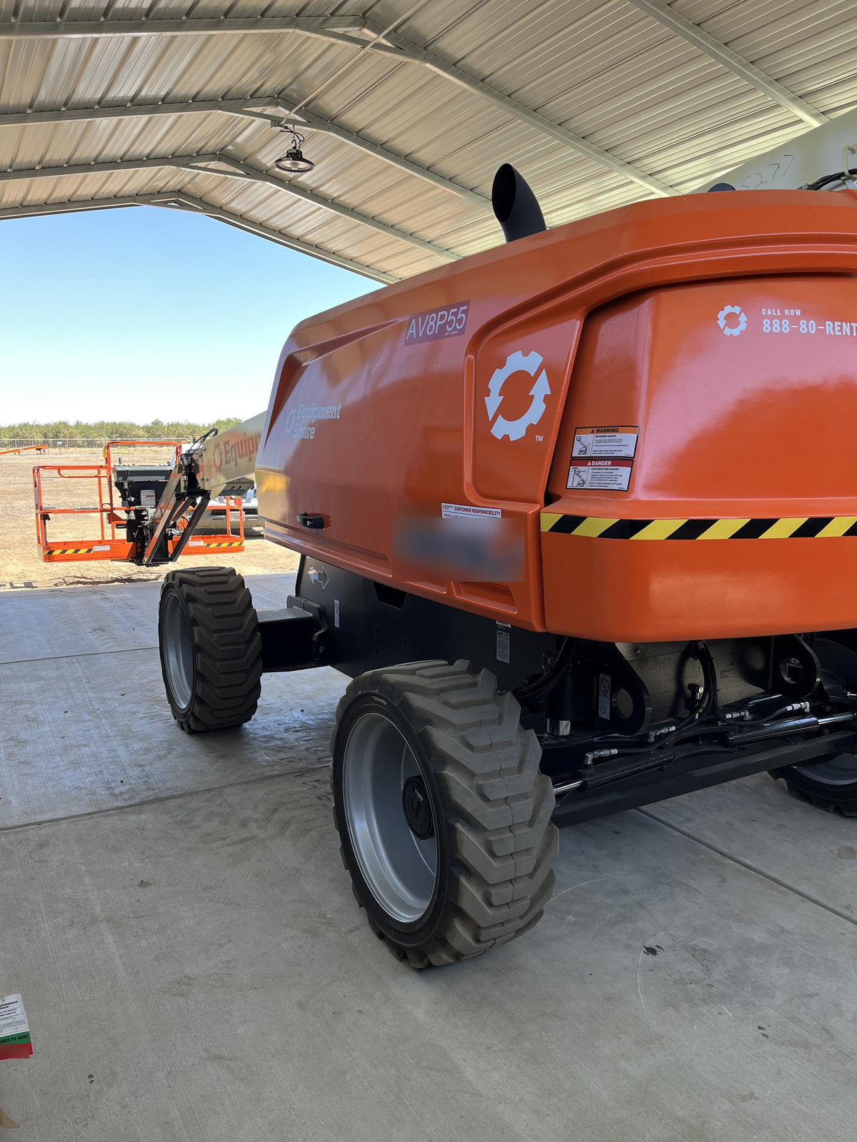 2023 JLG 660SJ