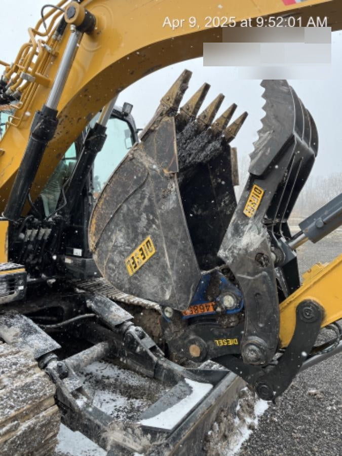 2024 DIESEL EQUIPMENT 36" 120CL Digging Bucket