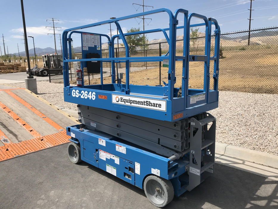 2019 Genie GS-2646 folding rails with full height swing gate