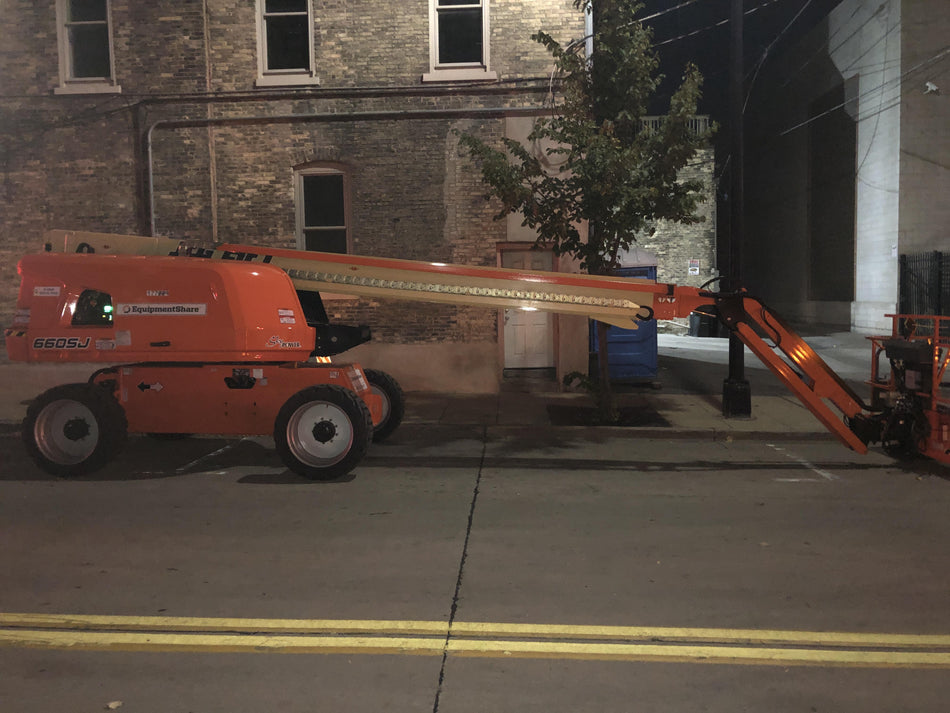 2021 JLG 660SJ