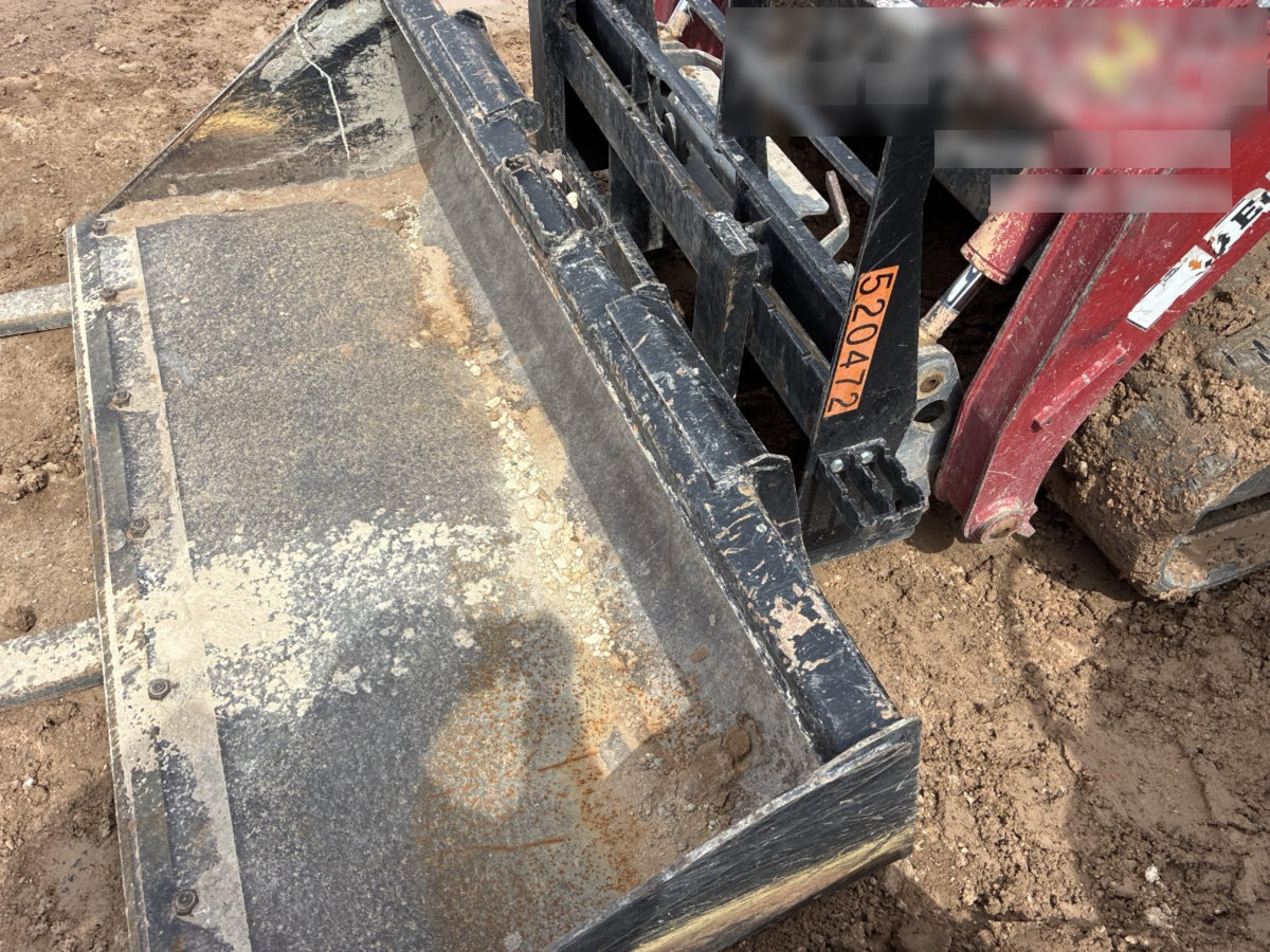 2025 ARROW MATERIAL HANDLING 60" Pallet Forks - Arrow