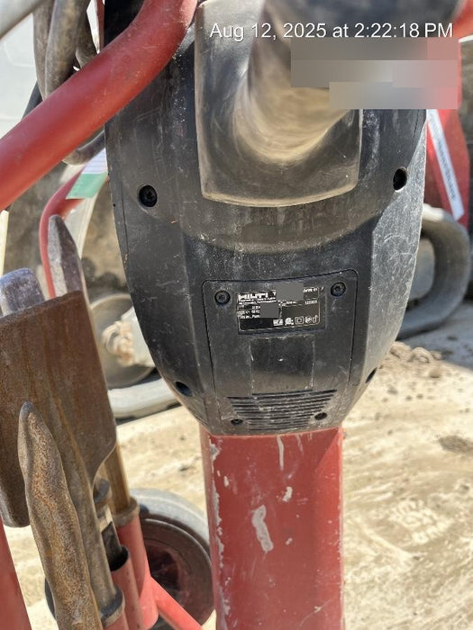2020 HILTI TE 3000-AVR