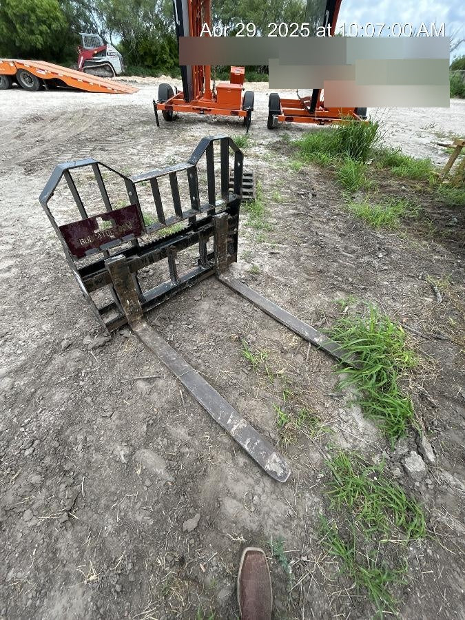 2023 VIRNIG 48" Pallet Forks - Virnig