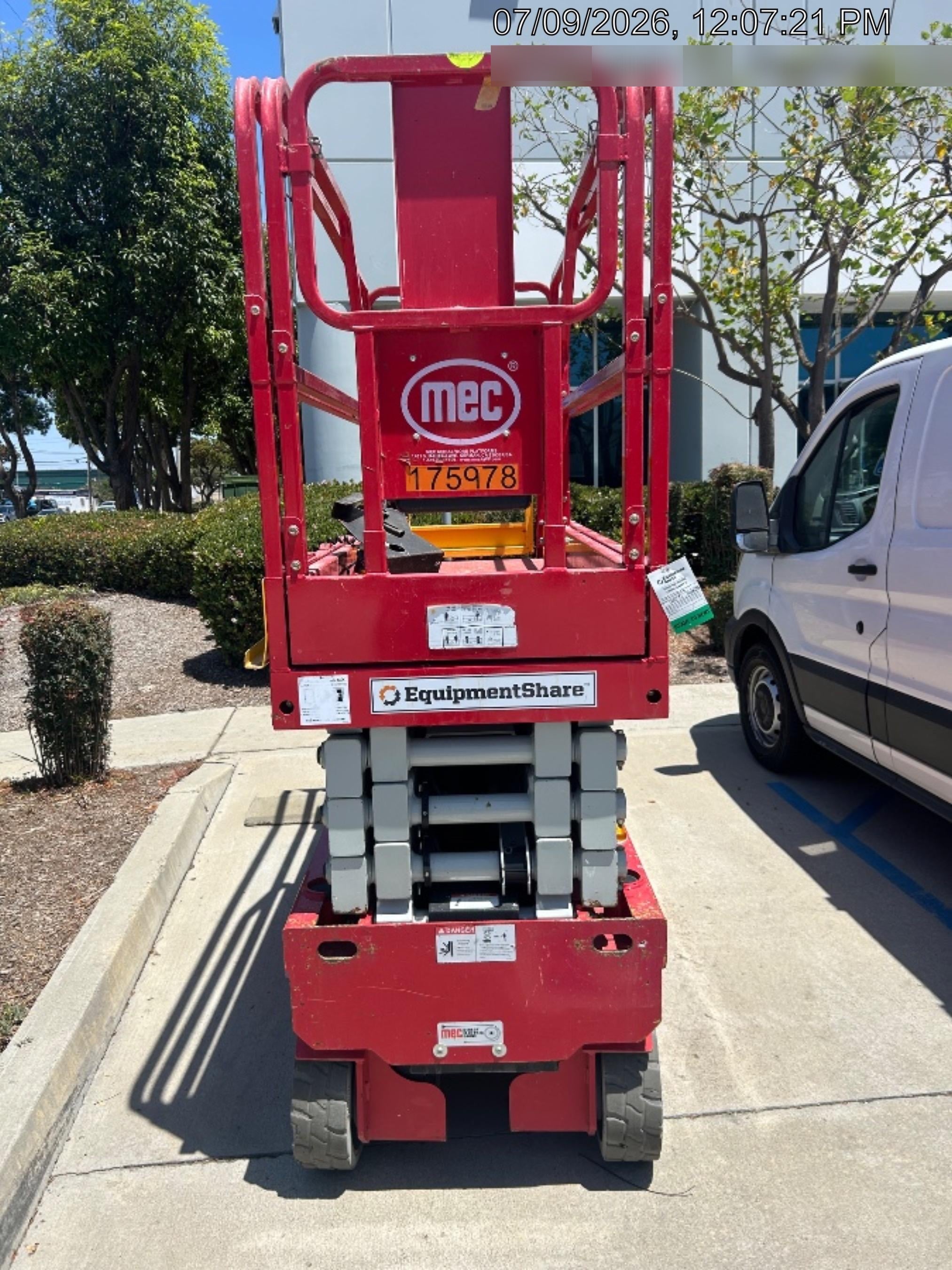 2021 MEC 2632SE