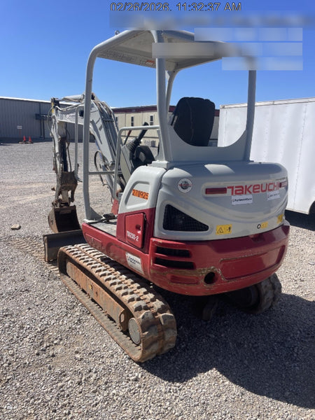 2022 TAKEUCHI TB235-2R