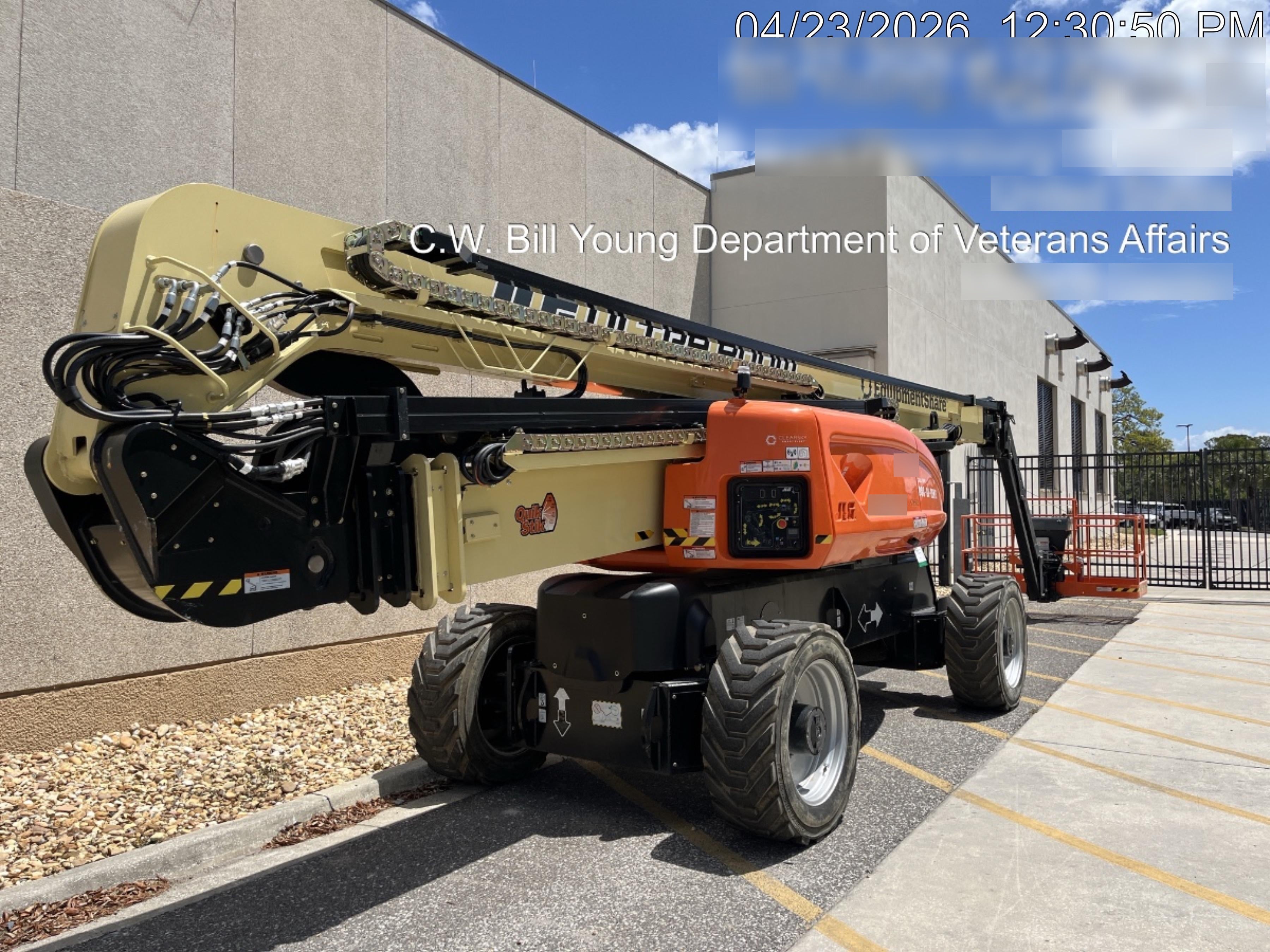 2025 JLG 1250AJP