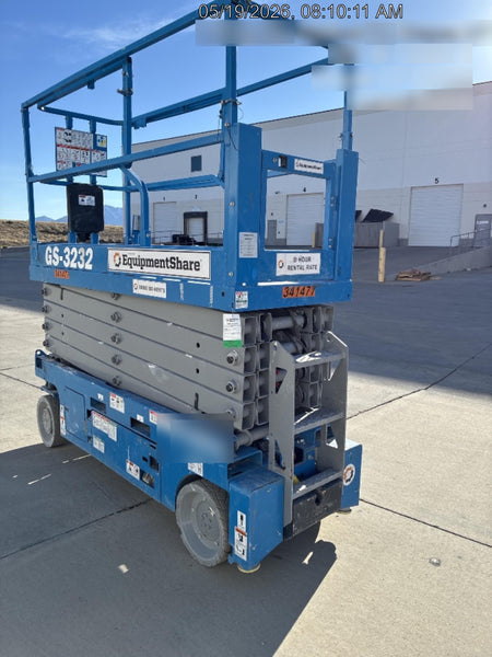 2023 GENIE GS-3232