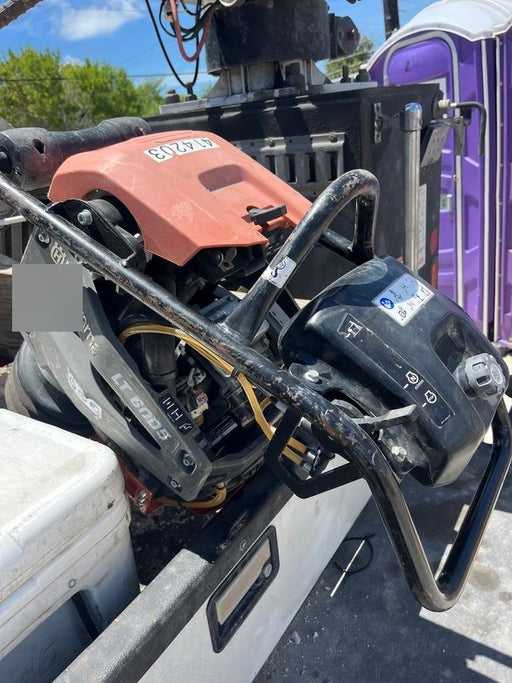 2024 HUSQVARNA LT6005