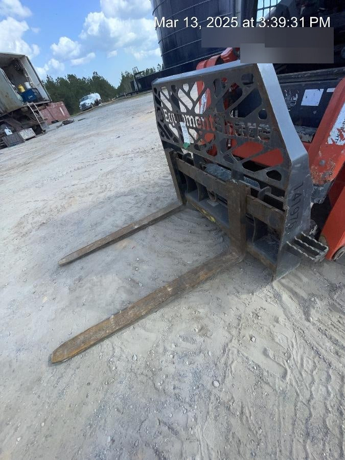 2021 PALADIN 48" Pallet Forks - Paladin