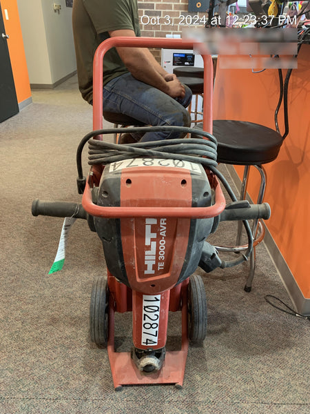 2020 HILTI TE 3000-AVR