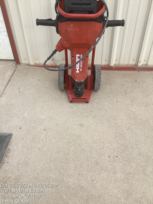 2022 HILTI TE 3000-AVR