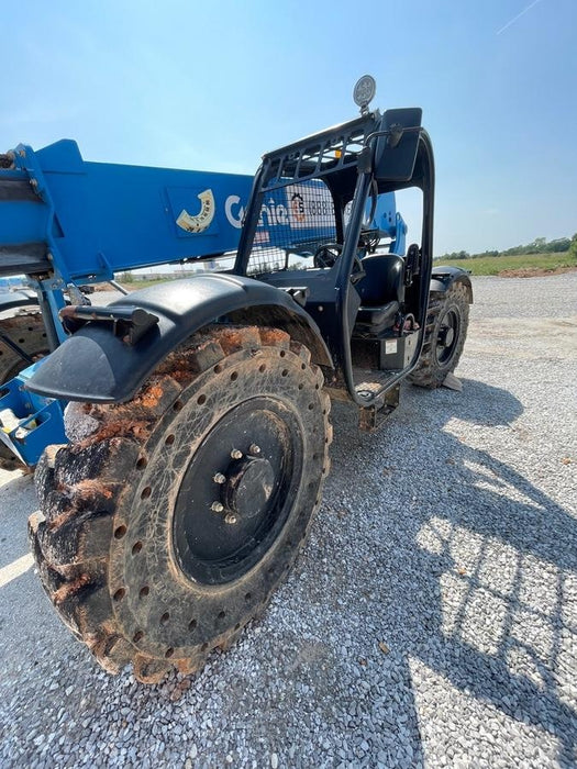2018 Genie GTH-636 Genie GTH-636 w/Open ROPS, Solid Tires, Work Light/Beacon, 48" Carriage and Forks