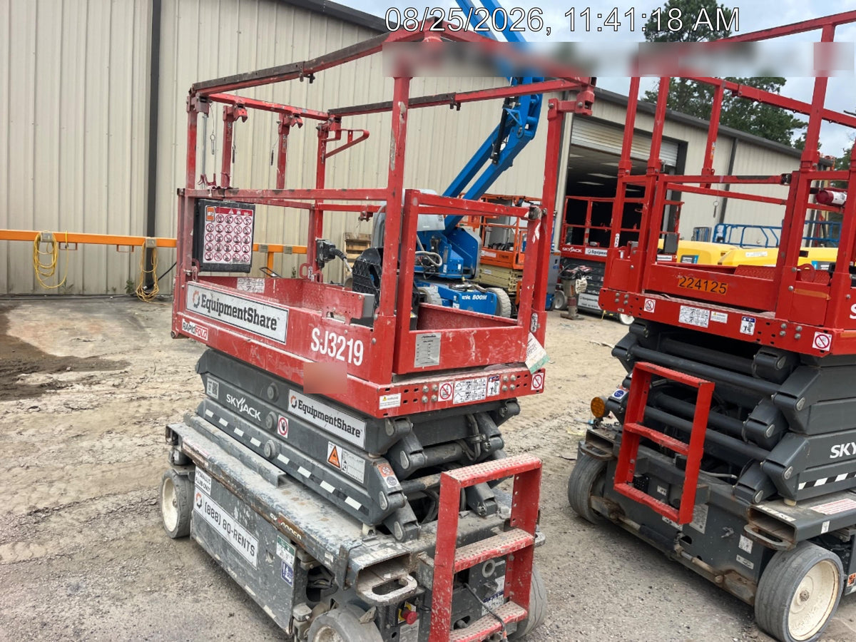 2021 SKYJACK SJ3219