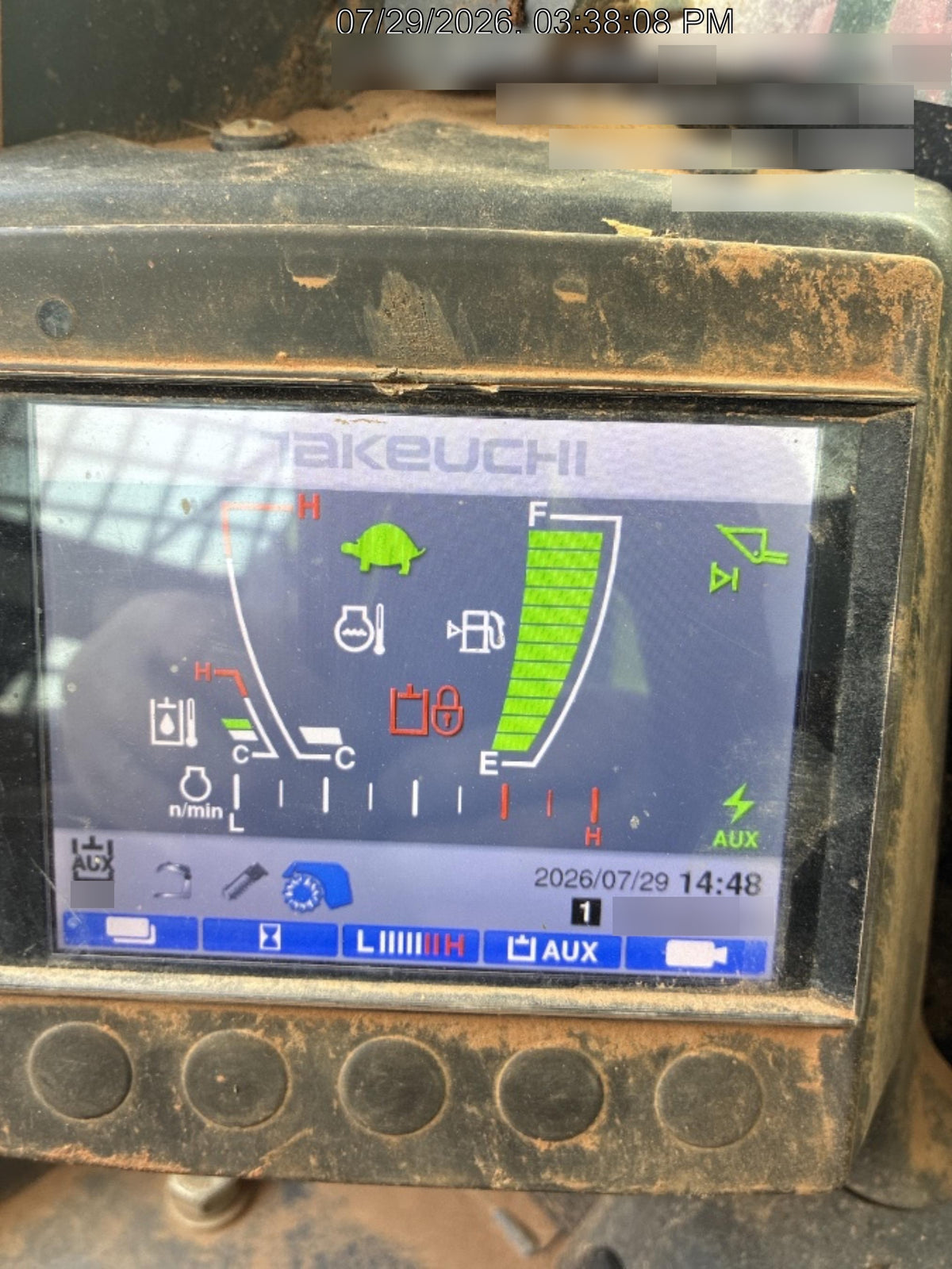 2023 TAKEUCHI TL10V2-CR