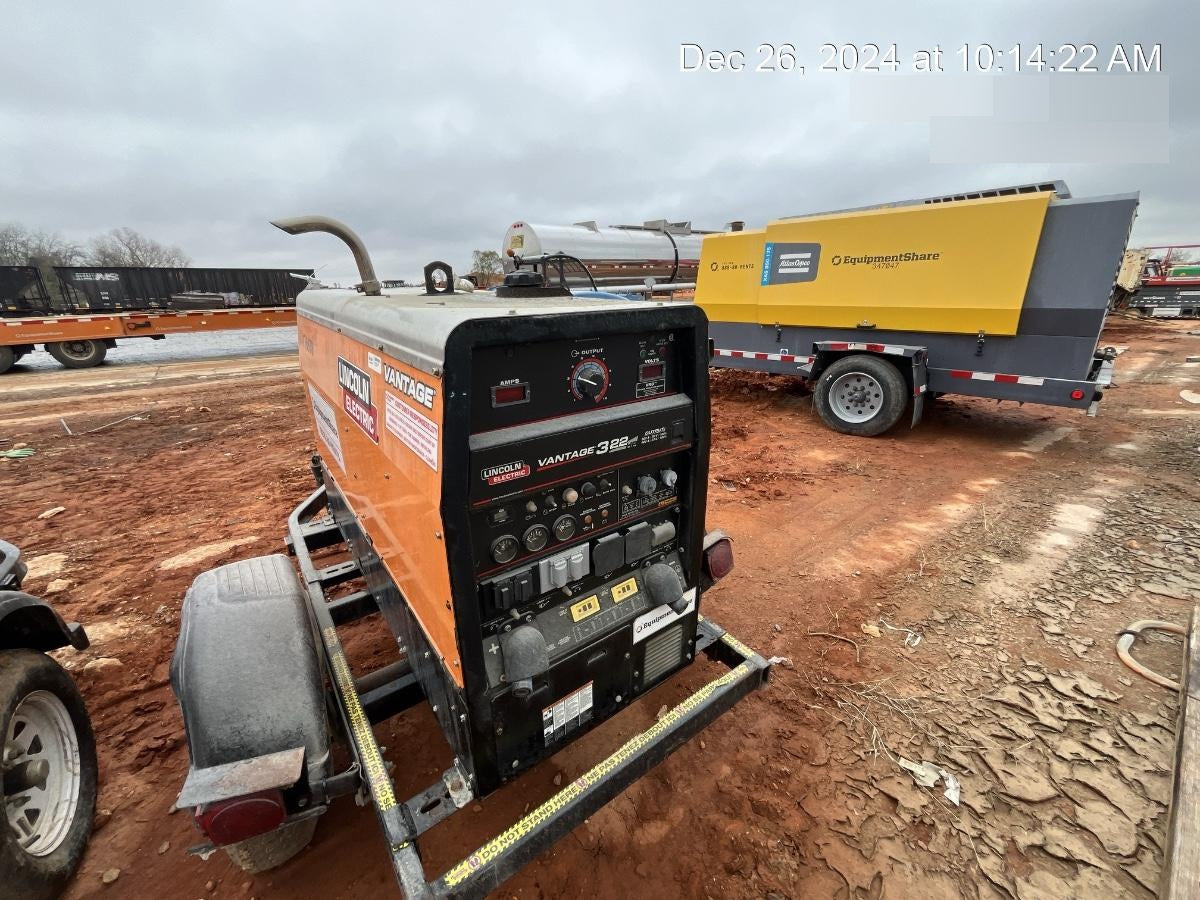 2021 Lincoln Electric Vantage 322 Vantage 322 Ready Pak 3 w/ Decals, ORANGE (includes trailer, cable rack, fender light kit) NO Telematics