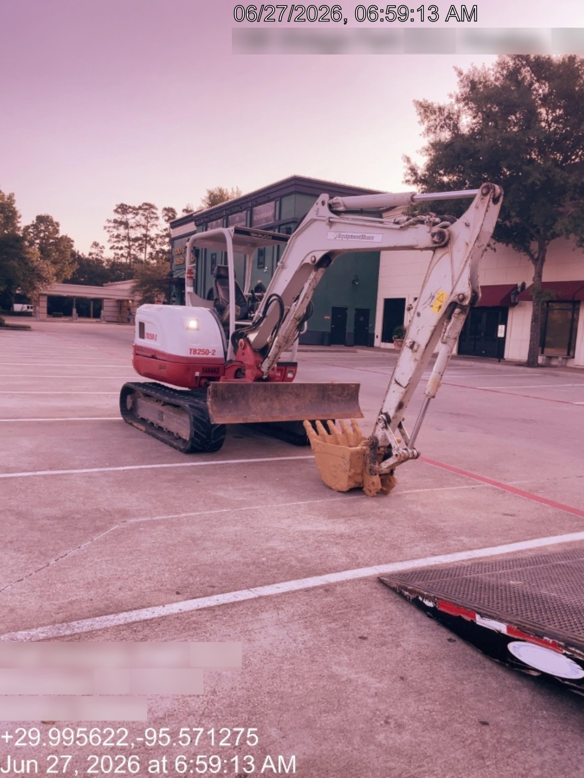 2021 TAKEUCHI TB250-2