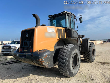 2023 CASE 821G