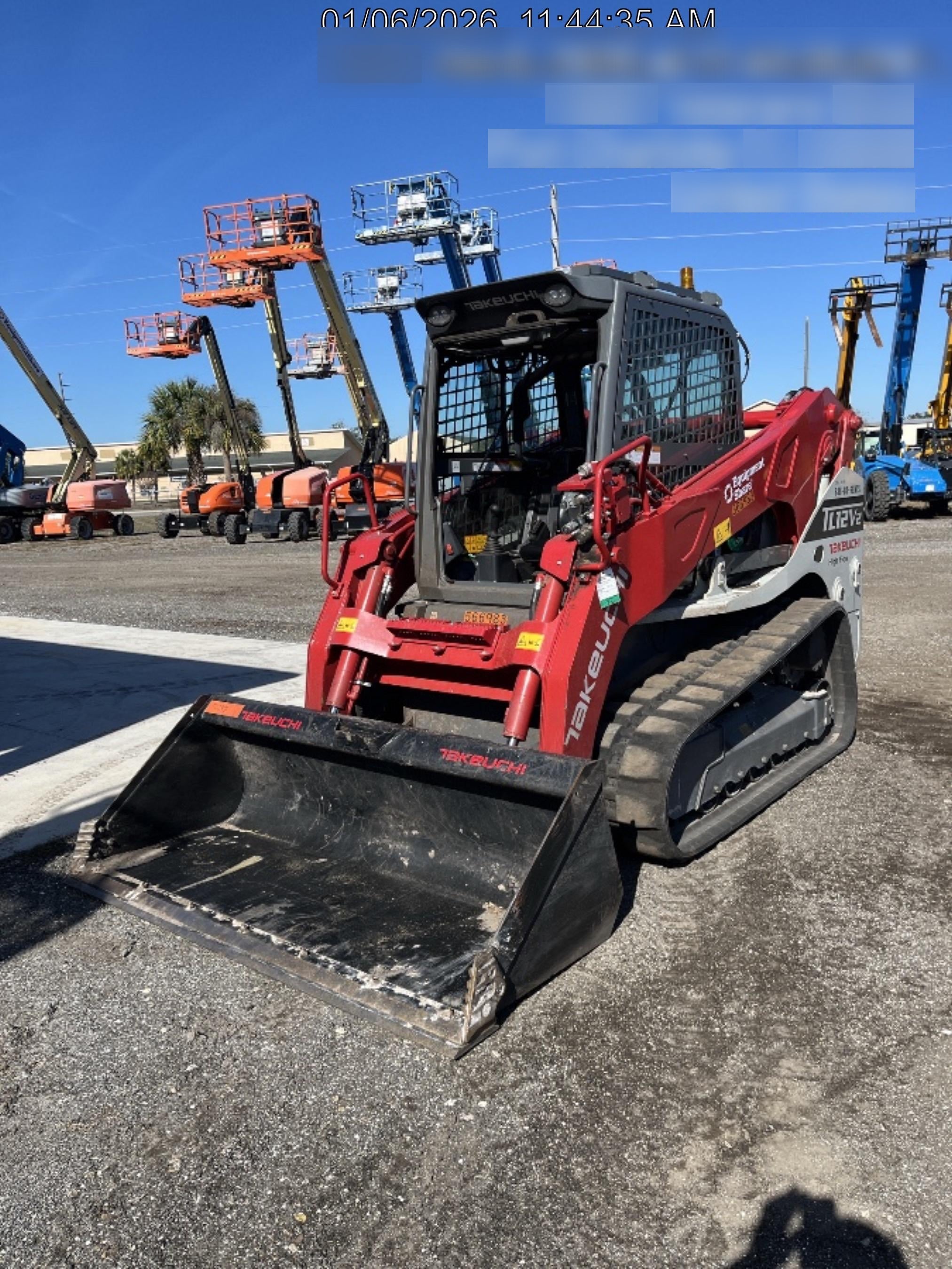 2025 TAKEUCHI TL12V2-CRHR