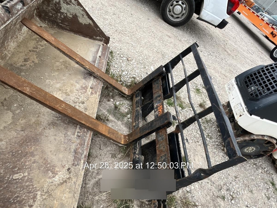 2020 PALADIN 48" Pallet Forks - Paladin