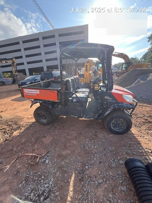 2019 Kubota RTV-X900G-H - 2 Passenger 4wd Utility Cart, LED Strobe, Windshield Tempered Glass, Plastic Canopy, Backup Alarm