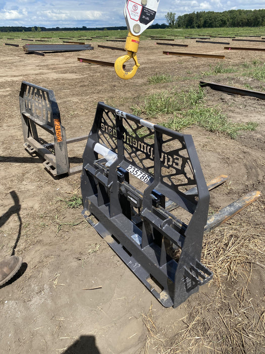 2022 PALADIN 48" Pallet Forks - Paladin