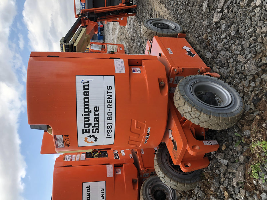2019 JLG E300AJP