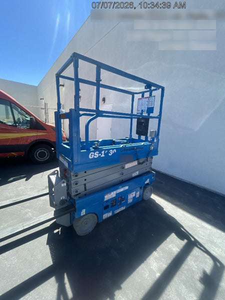 2020 Genie GS-1930 Solid Non Marking Tires, Beacon, Folding rails with half height swing gate