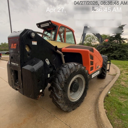 2021 JLG 1732