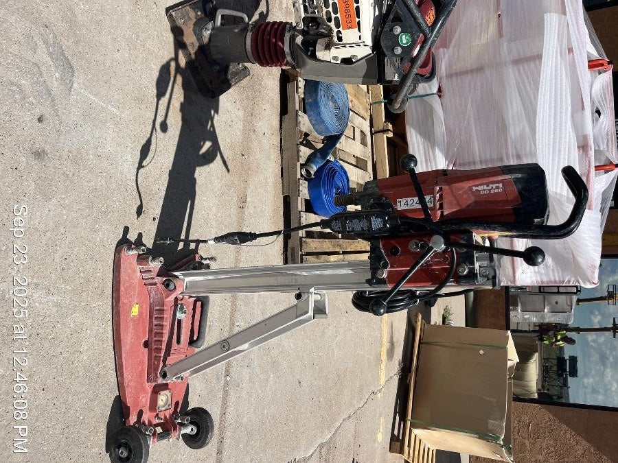 2021 HILTI DD250E