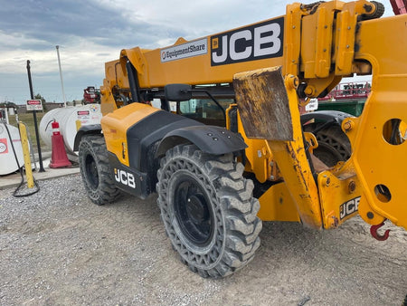2022 JCB 510-56