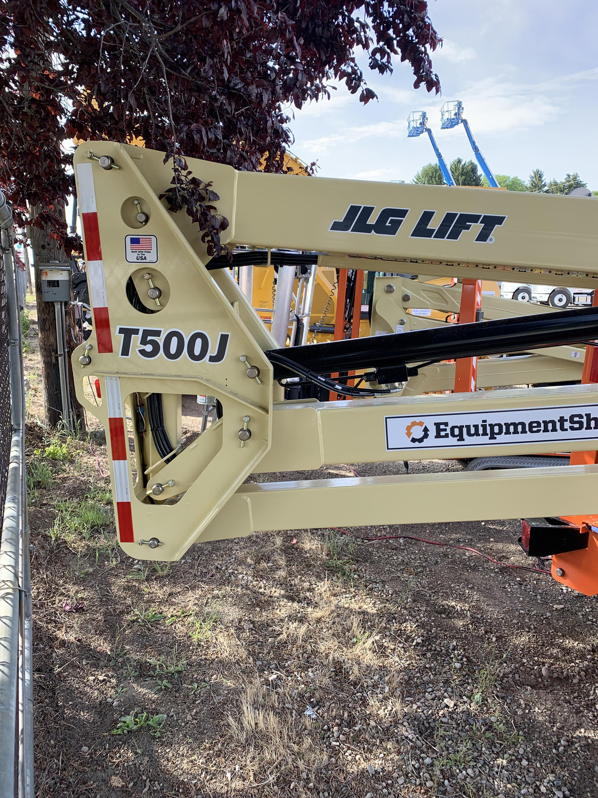 2021 JLG T500J