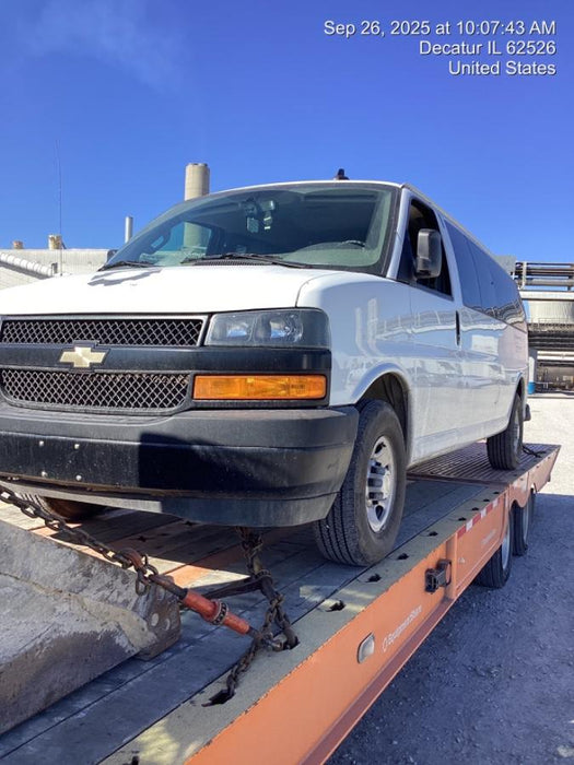 2023 CHEVROLET Express Van - Rental