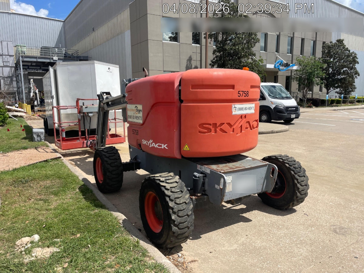 2017 SKYJACK SJ46 AJ