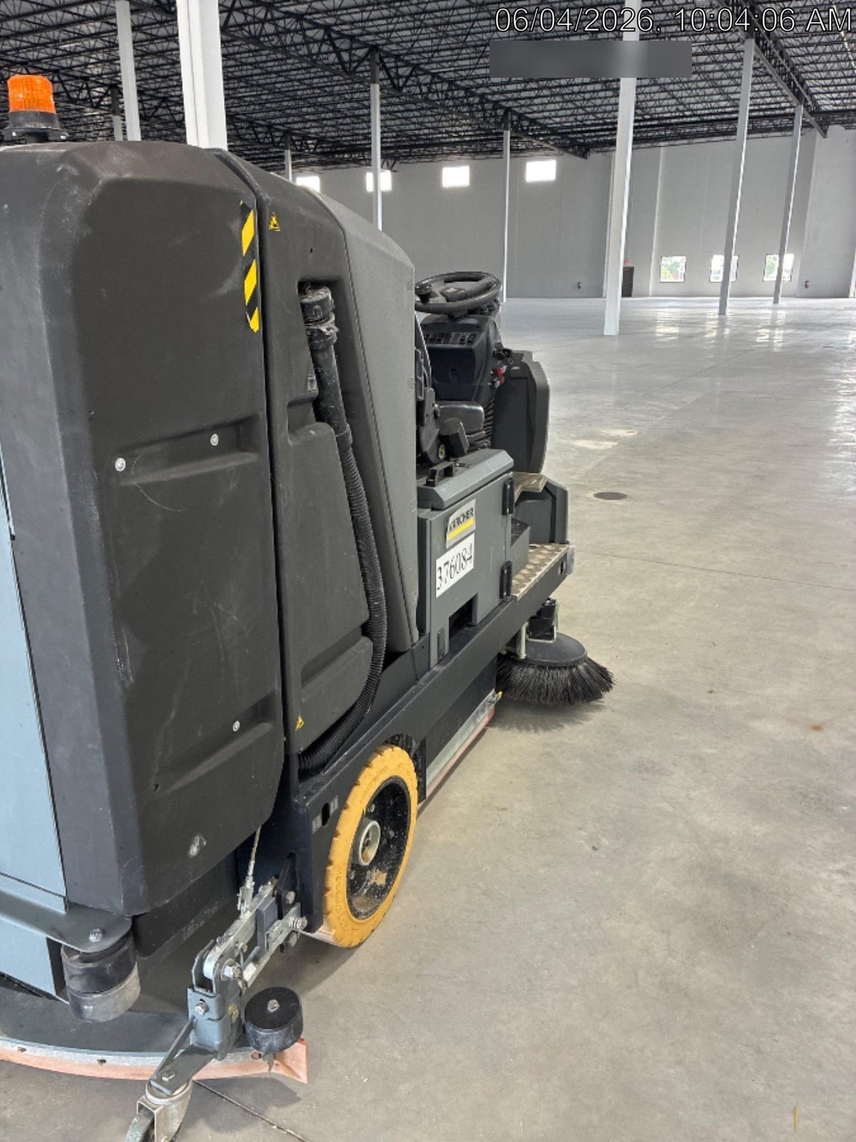 2024 KARCHER B 300 R
