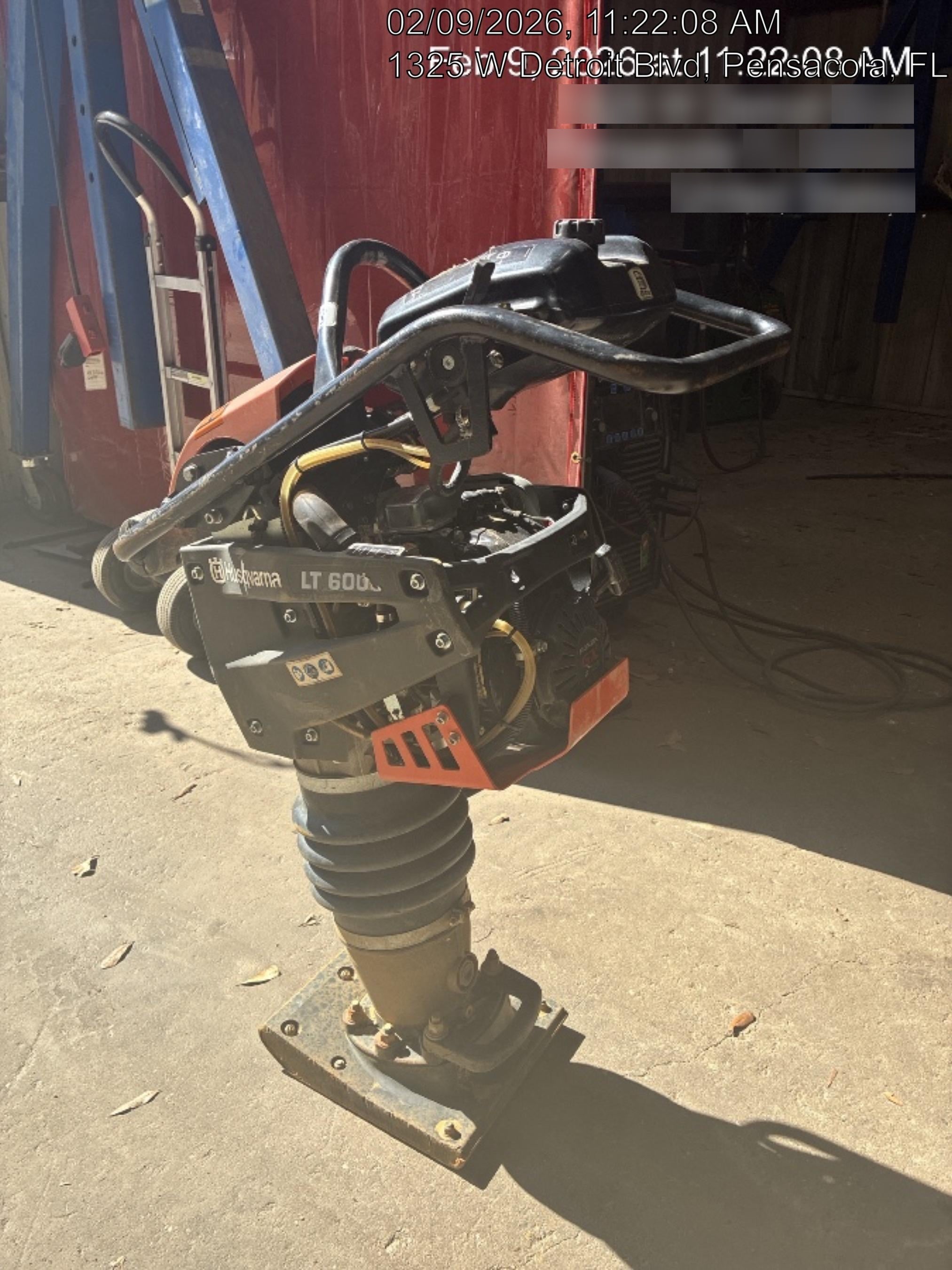 2024 HUSQVARNA LT6005