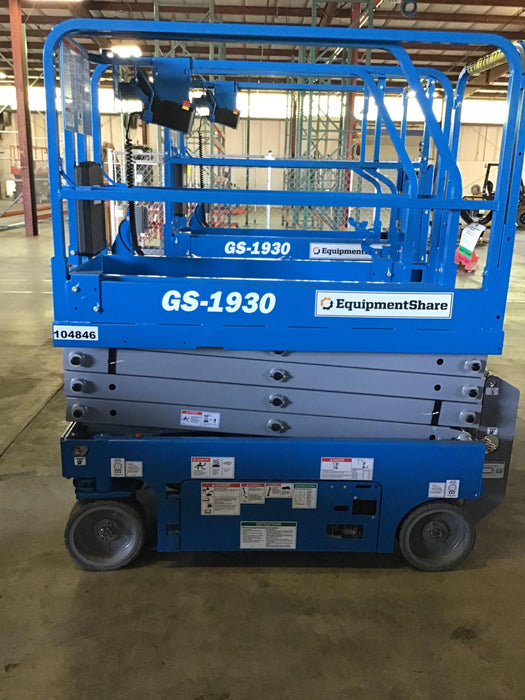 2020 Genie GS-1930 Fixed rails with chain entry gate - Pre A92.20, 800W Inverter