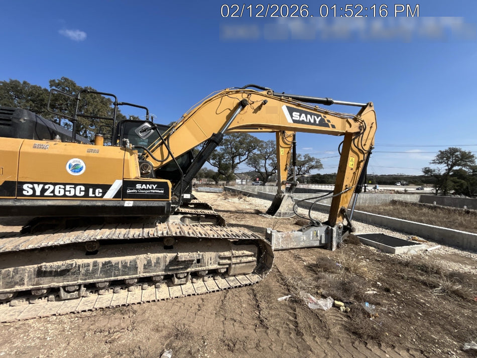 2025 EPIROC EC140T