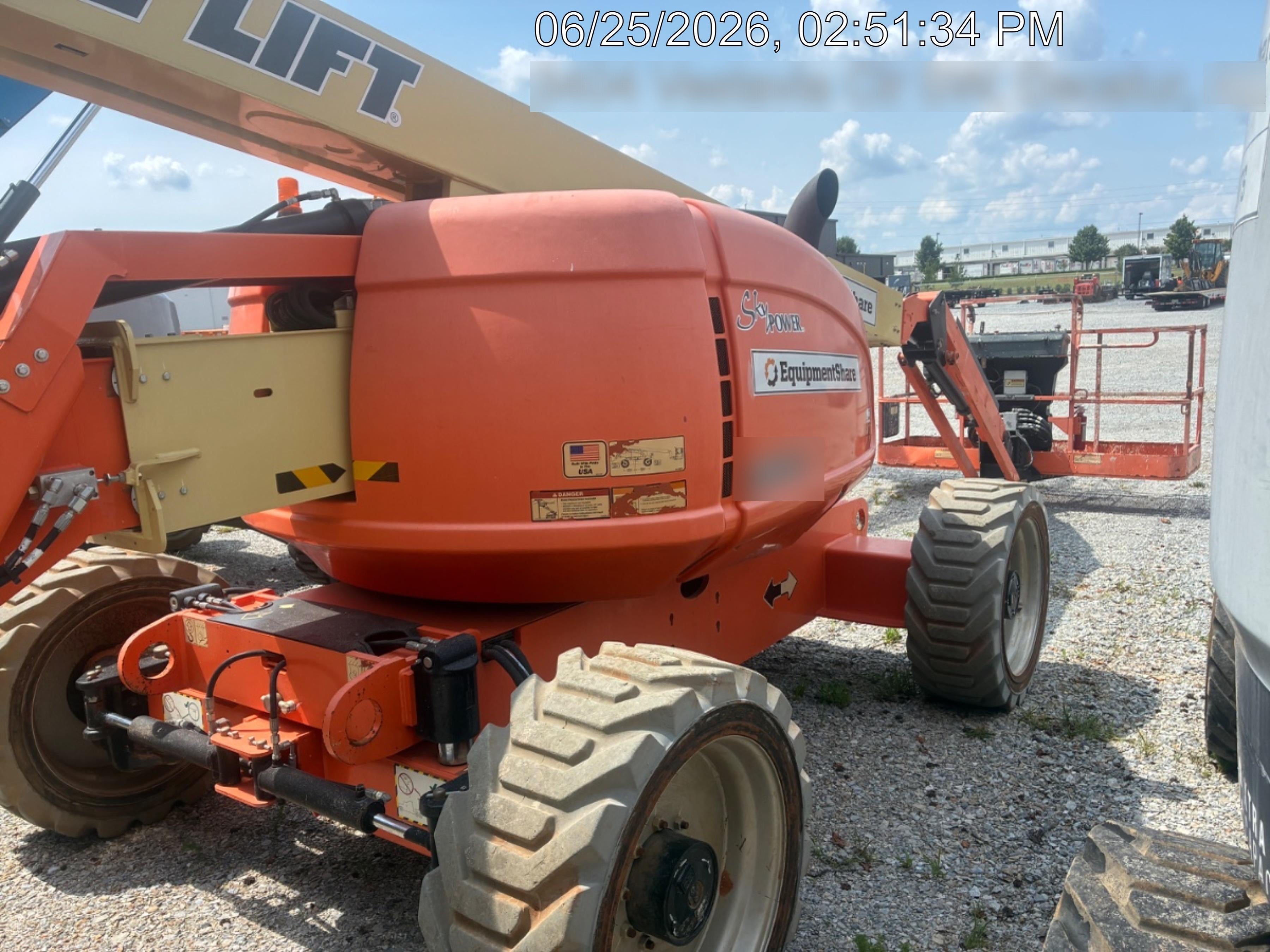 2019 JLG 600AJ