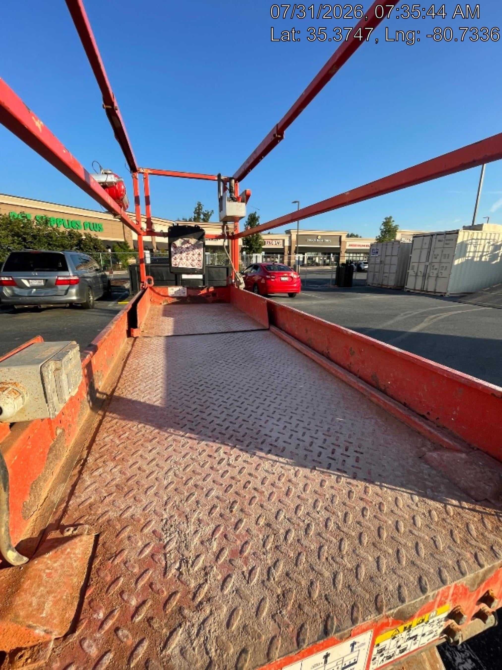 2018 Skyjack SJIII-3226 Skyjack SJIII3226 Scissor Lift w/Trojan Batteries