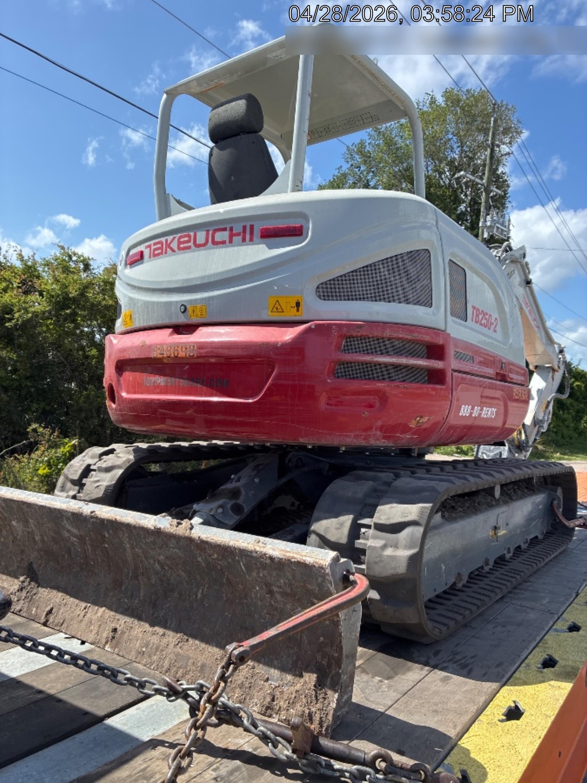 2025 TAKEUCHI TB250-2R
