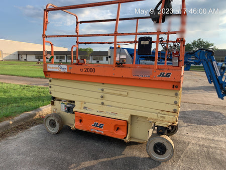 2016 JLG 3246ES