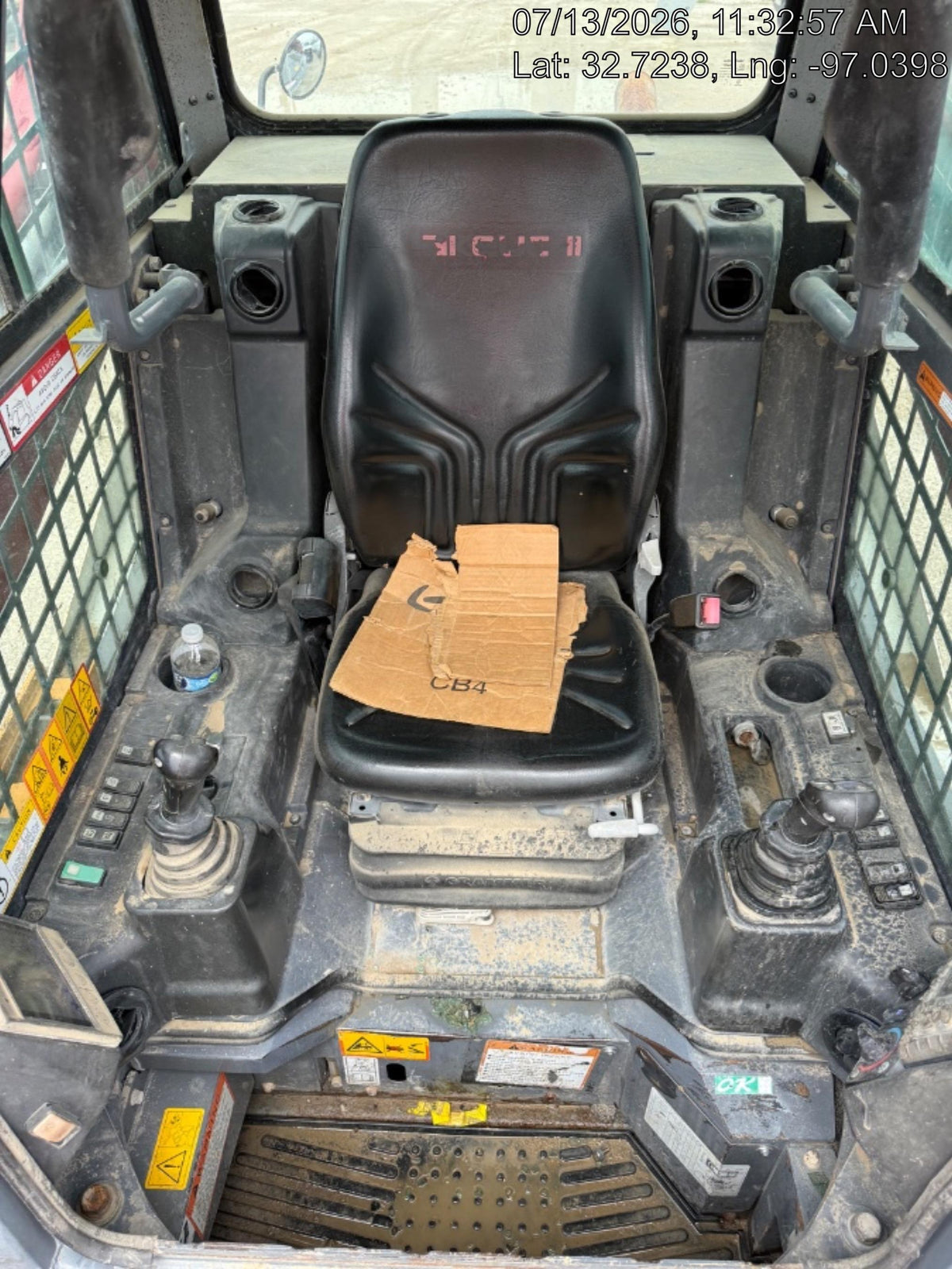 2022 TAKEUCHI TL10V2-CR