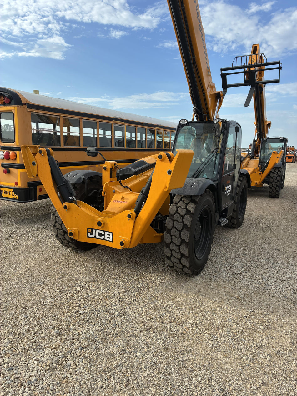 2026 JCB 510-56
