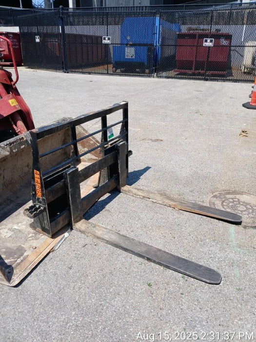 2024 ARROW MATERIAL HANDLING FS5100CB - 72"