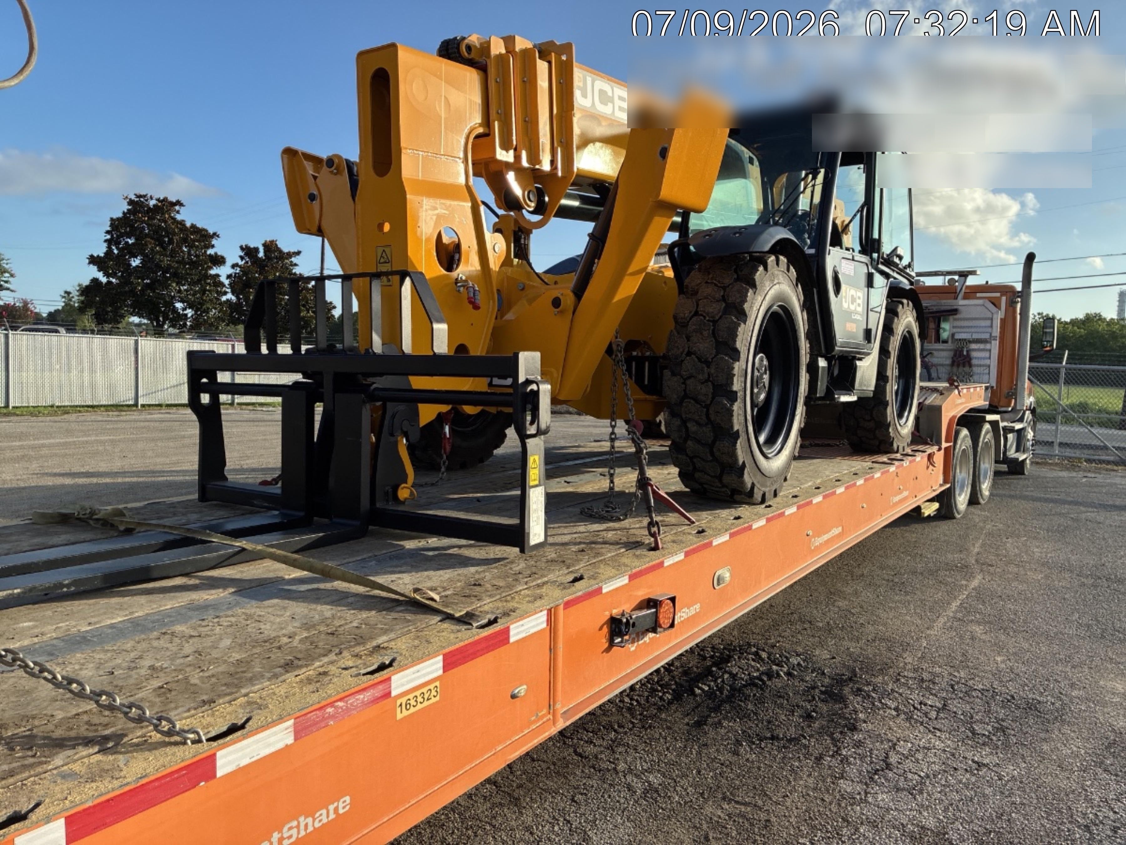 2026 JCB 510-56