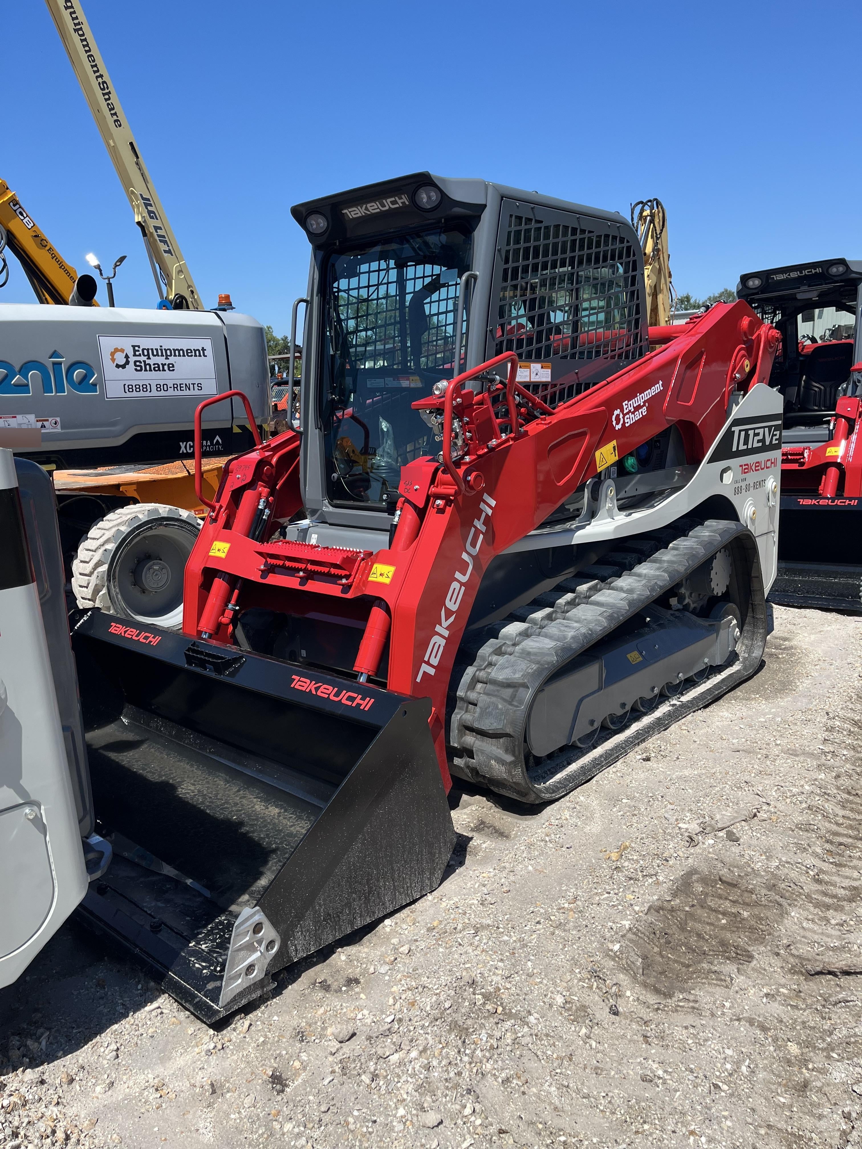 2025 TAKEUCHI TL12V2-CR
