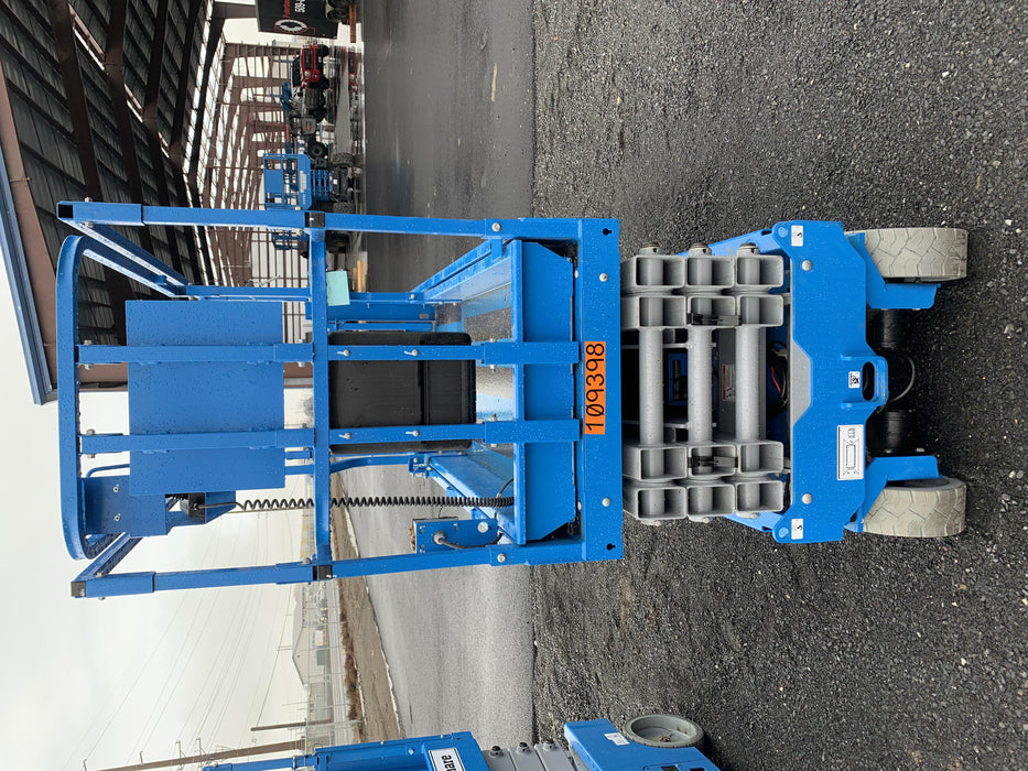 2020 Genie GS-2632 Solid NM Tires, Folding Rails with Half-Height Swing Gate, Beacon, 800W Invertor